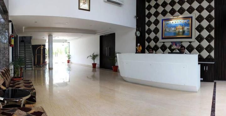 Sheetal International Rain Basera Rāipur 외부 사진